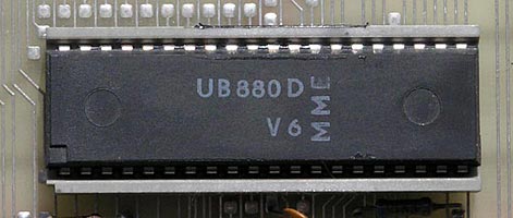  UB880D