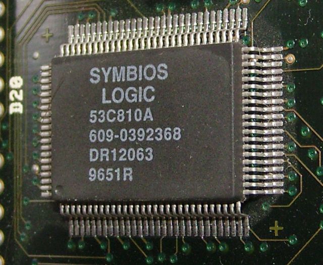 Siemens Nixdorf RM200. SCSI 
